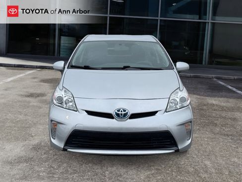 Used 2014 Toyota Prius Two image 12
