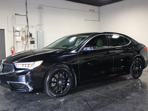 Used 2020 Acura TLX FWD image 6