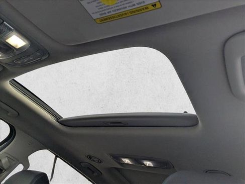 Used 2021 Kia Telluride SX w/ Nightfall Edition Package image 17