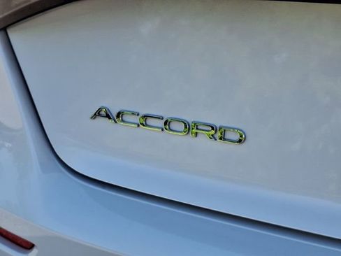 Certified 2025 Honda Accord SE image 29