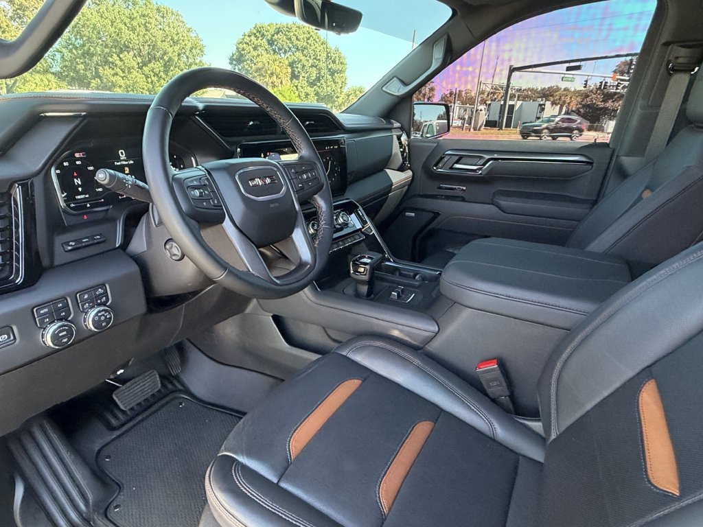 Used 2025 GMC Sierra 1500 AT4 w/ AT4 Premium Package AWD/4WD image 20