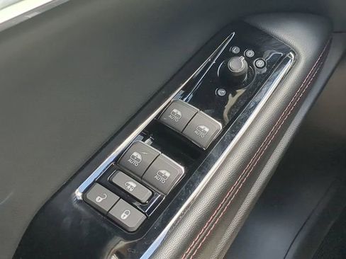 Used 2024 Jeep Wagoneer Launch Edition AWD/4WD image 29