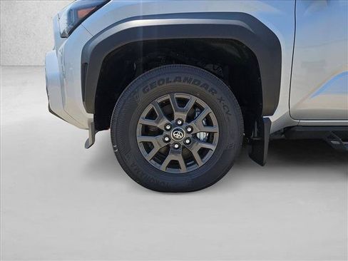 Used 2026 Toyota 4Runner SR5 AWD/4WD image 22