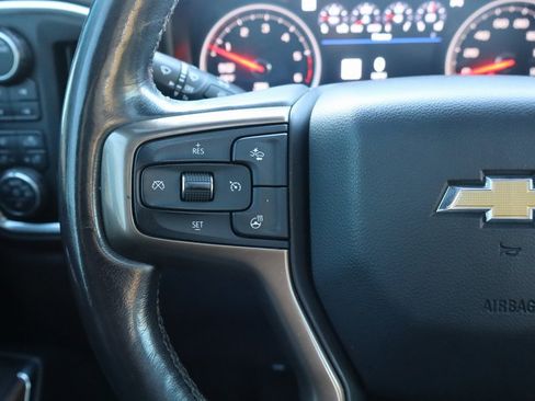 Used 2020 Chevrolet Silverado 1500 High Country w/ Technology Package image 7