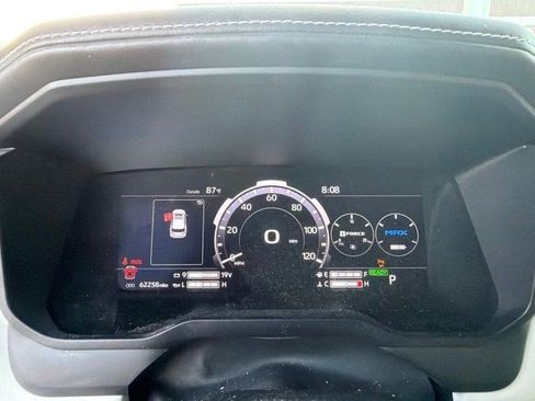 Used 2023 Toyota Sequoia Capstone AWD/4WD image 16
