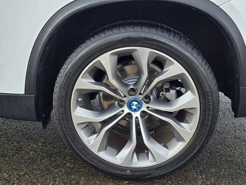 Used 2018 BMW X5 xDrive40e AWD/4WD image 9