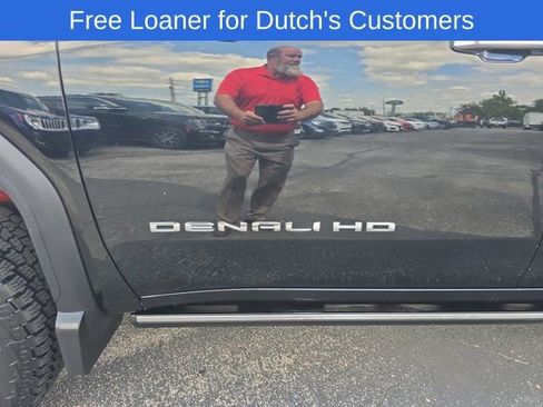 Used 2024 GMC Sierra 2500 Denali Ultimate image 12