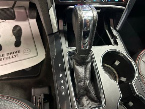Used 2018 Ford Explorer Sport AWD/4WD image 18