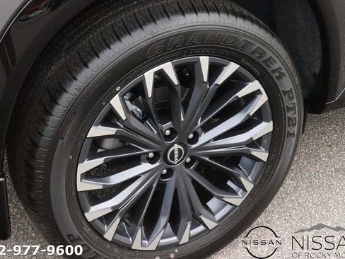 New 2026 Nissan Rogue Platinum w/ Platinum Premium Package image 8