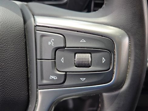 Used 2023 Chevrolet Silverado 1500 LT AWD/4WD image 23