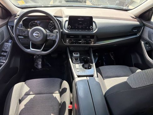 Used 2023 Nissan Rogue SV FWD image 15