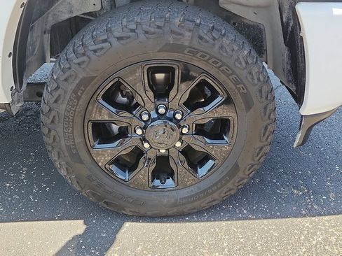 Used 2024 RAM 2500 Limited AWD/4WD image 7