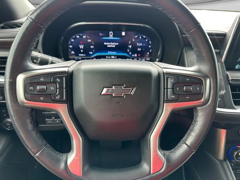 Used 2022 Chevrolet Tahoe Z71 w/ Z71 Off-Road Package AWD/4WD image 13