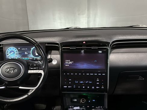 Used 2022 Hyundai Tucson Limited AWD/4WD image 24