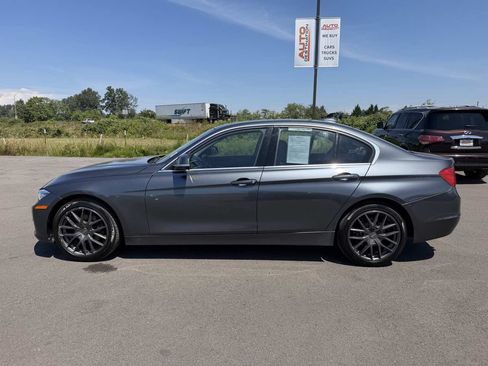 Used 2014 BMW 328i xDrive Sedan AWD/4WD image 5