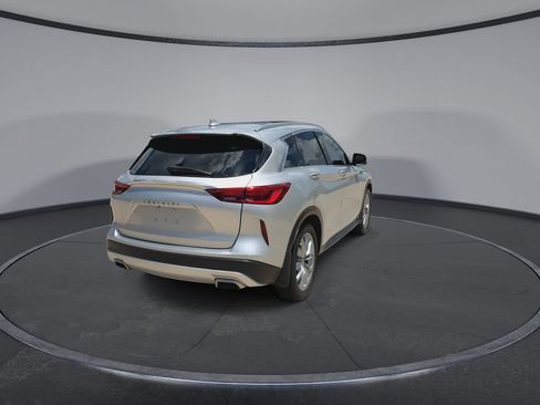 Used 2021 INFINITI QX50 Luxe w/ Cargo Package FWD image 8
