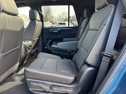 New 2026 Chevrolet Tahoe Premier w/ Sun And Tow Package AWD/4WD image 21
