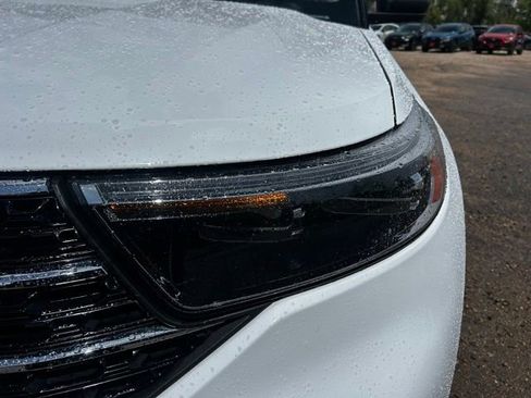 Used 2020 Ford Explorer XLT w/ Equipment Group 202A AWD/4WD image 10