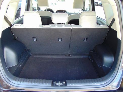 Used 2022 Kia Soul LX FWD image 10