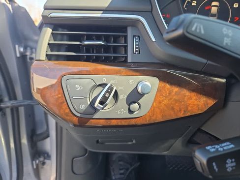 Used 2017 Audi A4 2.0T Prestige w/ Prestige Package image 25