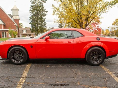 Used 2023 Dodge Challenger SRT Hellcat Redeye image 3