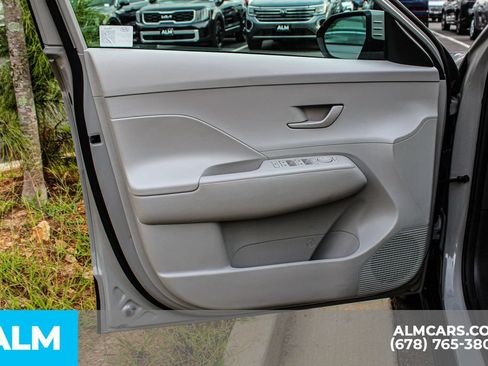 Used 2024 Hyundai Kona SEL FWD image 36