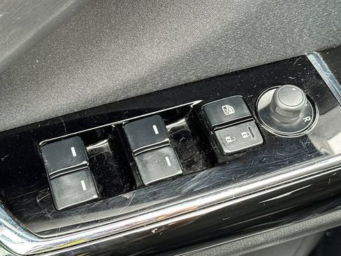 Used 2022 MAZDA CX-9 Sport AWD/4WD image 13