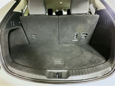 Used 2018 MAZDA CX-9 Touring image 25