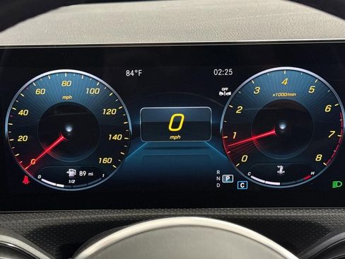 Used 2023 Mercedes-Benz CLA 250 4MATIC image 18