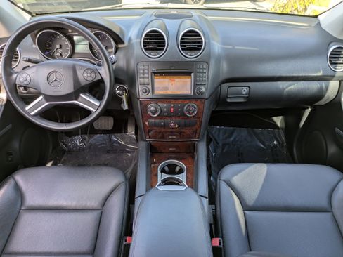 Used 2010 Mercedes-Benz ML 350 2WD image 18