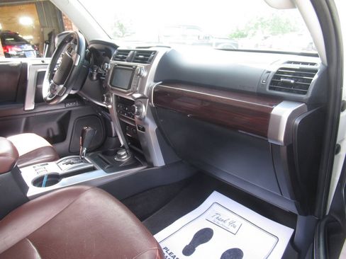 Used 2016 Toyota 4Runner Limited AWD/4WD image 6