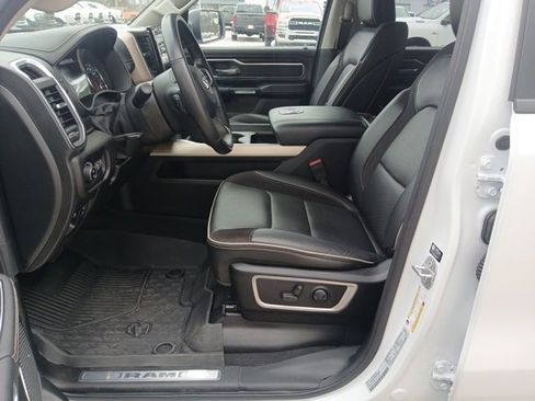 Used 2022 RAM 1500 Laramie image 33