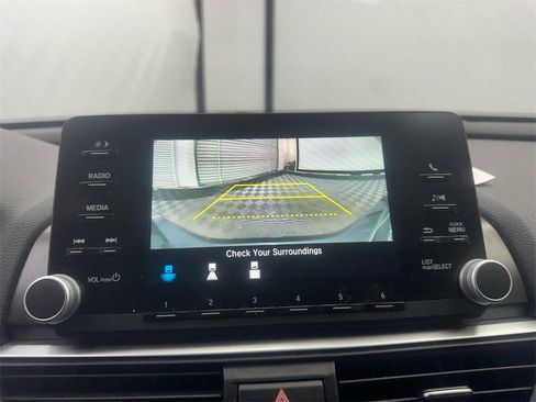 Certified 2019 Honda Accord LX image 29