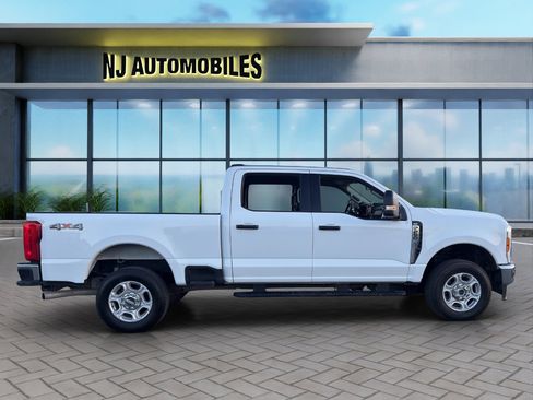 Used 2025 Ford F250 XLT image 8