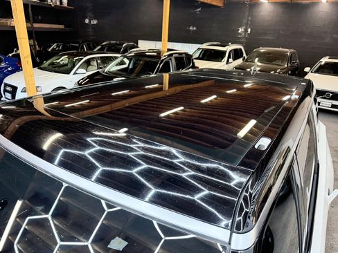 Used 2023 Rivian R1S Adventure AWD/4WD image 5