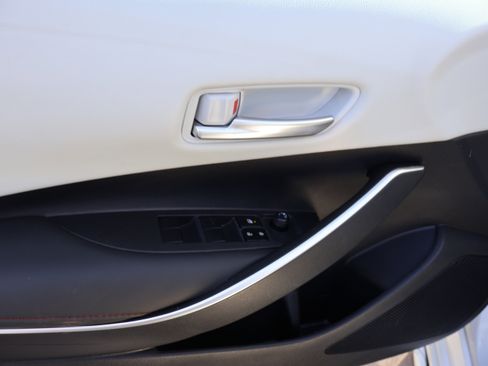 Used 2024 Toyota Corolla SE image 19