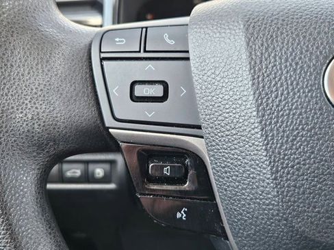 Used 2025 Toyota Camry LE image 20