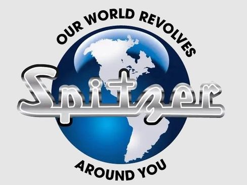 Used 2023 Hyundai Santa Fe SEL image 2