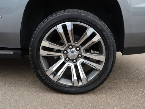 Used 2019 GMC Yukon Denali w/ Denali Ultimate Package RWD image 17