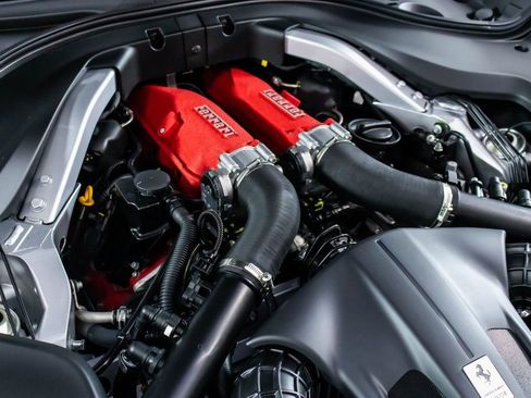 Certified 2025 Ferrari Roma Spider image 57