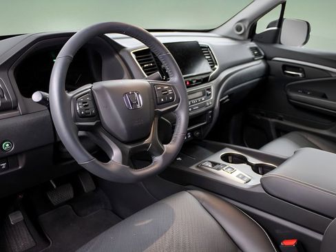 Used 2024 Honda Ridgeline RTL image 9