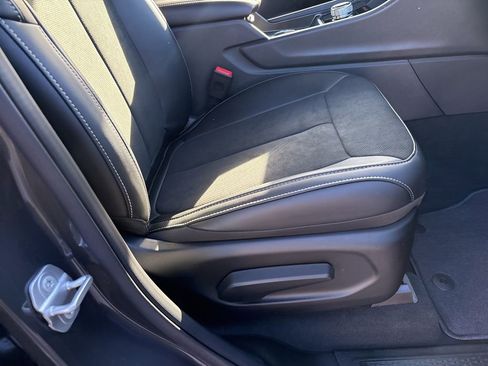 New 2025 Jeep Grand Cherokee L Altitude RWD image 27