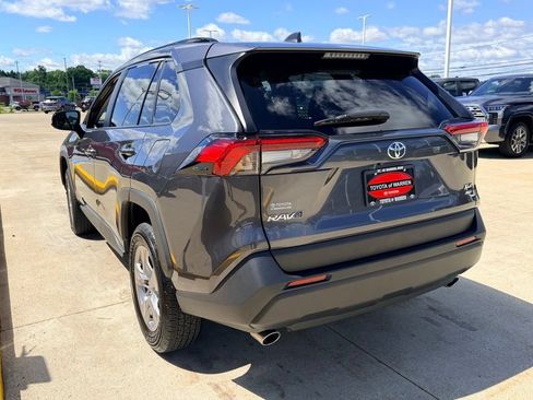 Used 2025 Toyota RAV4 XLE AWD/4WD image 7
