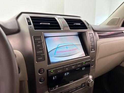 Used 2017 Lexus GX 460 Premium AWD/4WD image 22