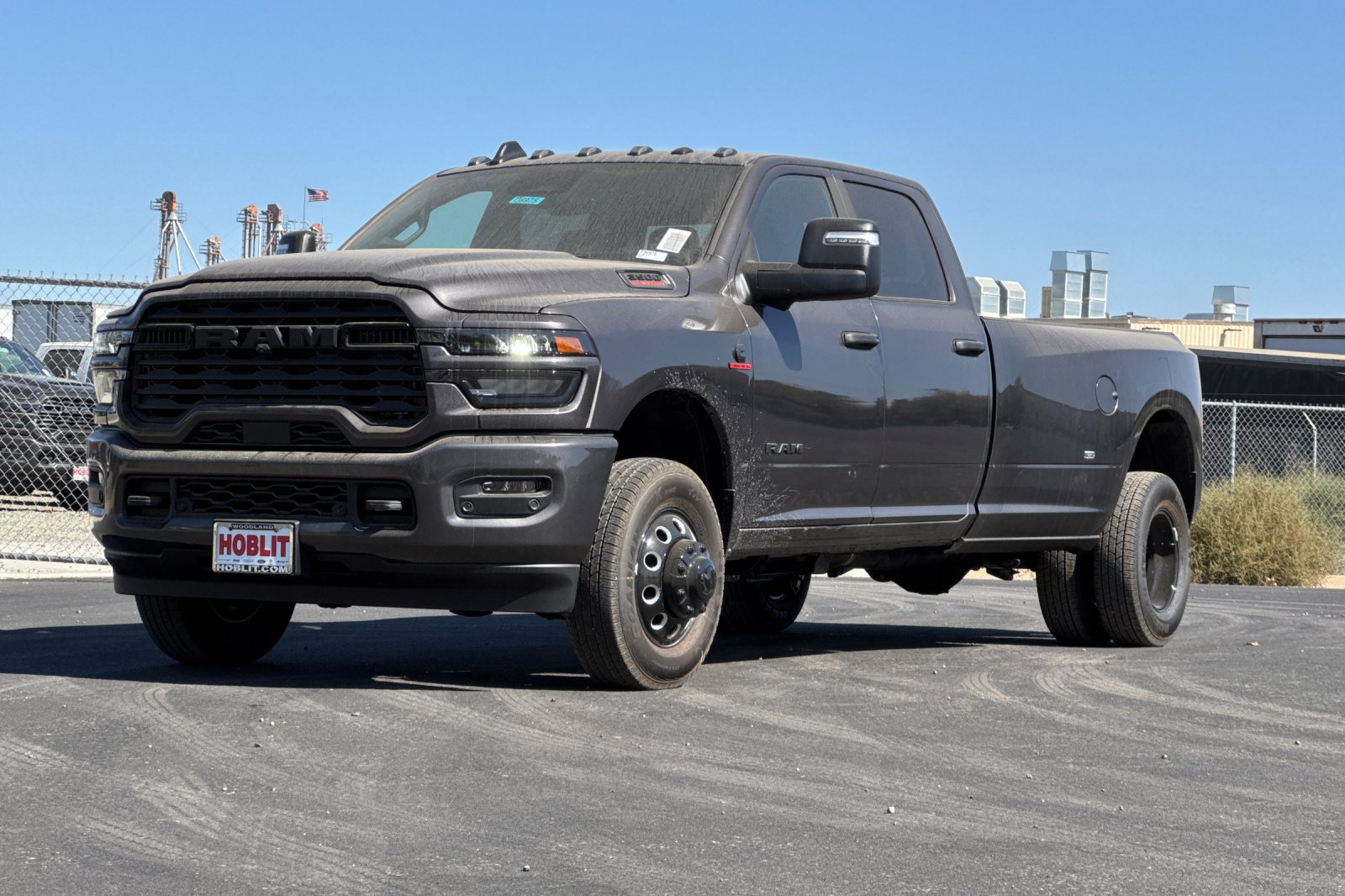 New 2027 RAM 3500 Big Horn AWD/4WD image 7