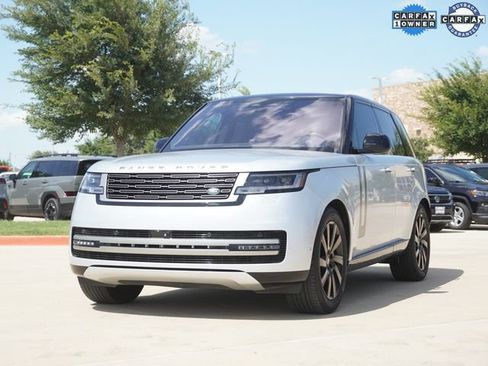 Used 2023 Land Rover Range Rover SE AWD/4WD image 3