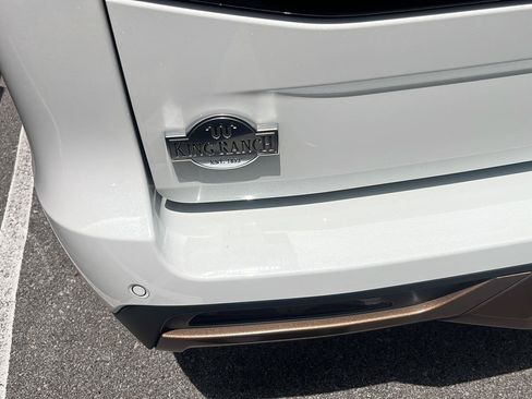 Used 2025 Ford Expedition King Ranch AWD/4WD image 14