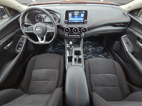 Certified 2025 Nissan Sentra SR image 20
