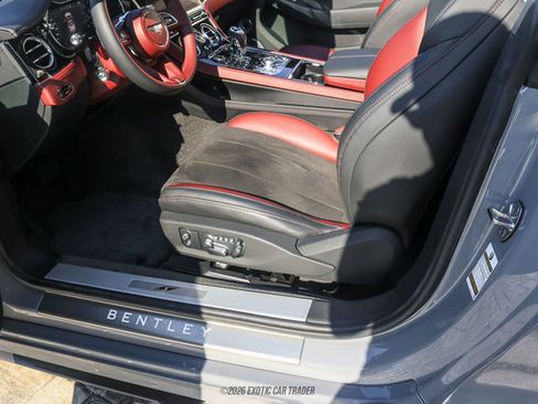 Used 2024 Bentley Continental GT S image 20