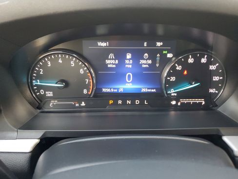 Certified 2023 Ford Explorer XLT image 32